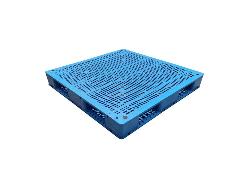 plastic pallet near me